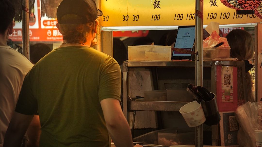 Måltidskasser vs. indkøb: Hvad er bedst for klimaet – og din hverdag?